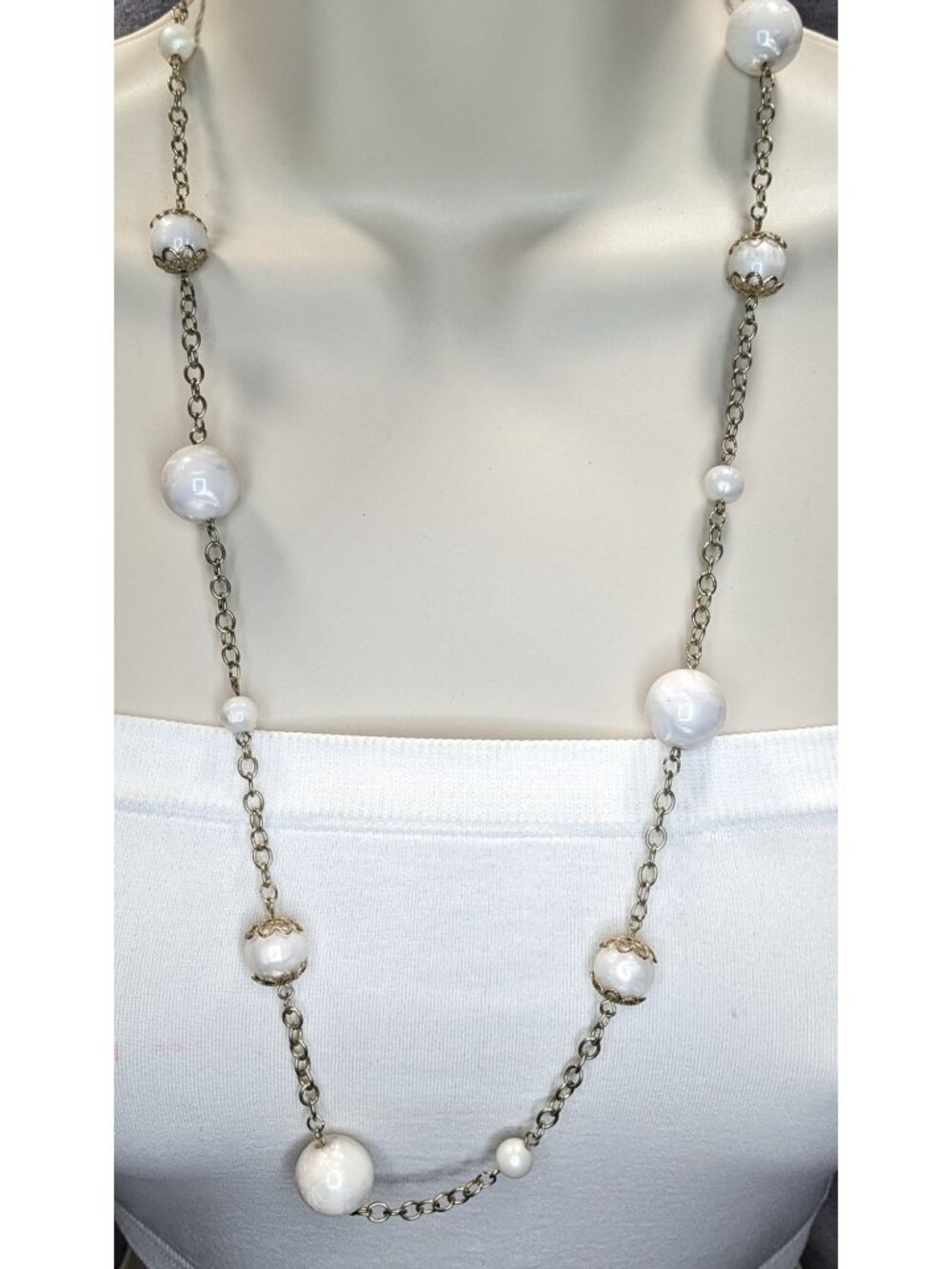 Vintage Coquette Romantic White Beaded Station Necklace Silver Tone